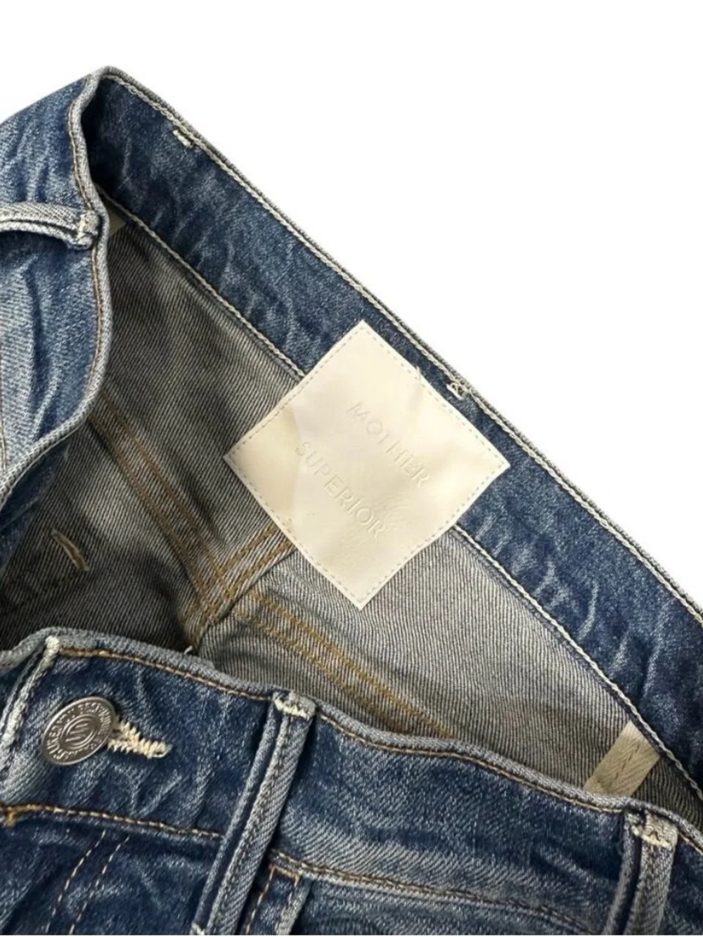 MOTHER Hustler Flood Fray Denim in ‘Beer Me’